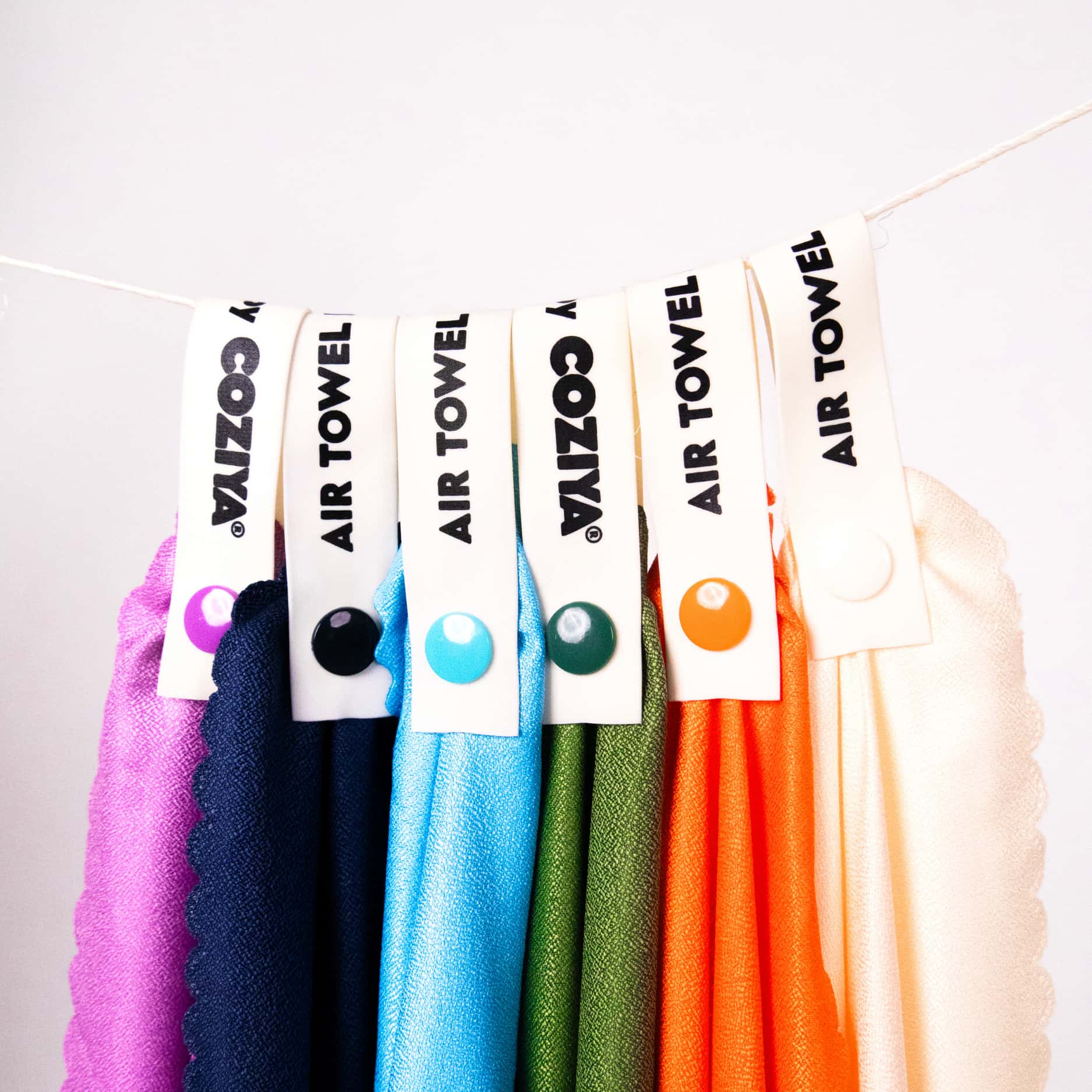 Coziya Air Towel microfiber beach towel vibrant colors lifestyle shot